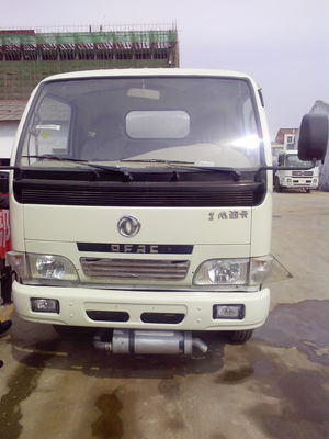 邢臺廠家直銷5方灑水車，專業品質保障，聯系電話13872888625